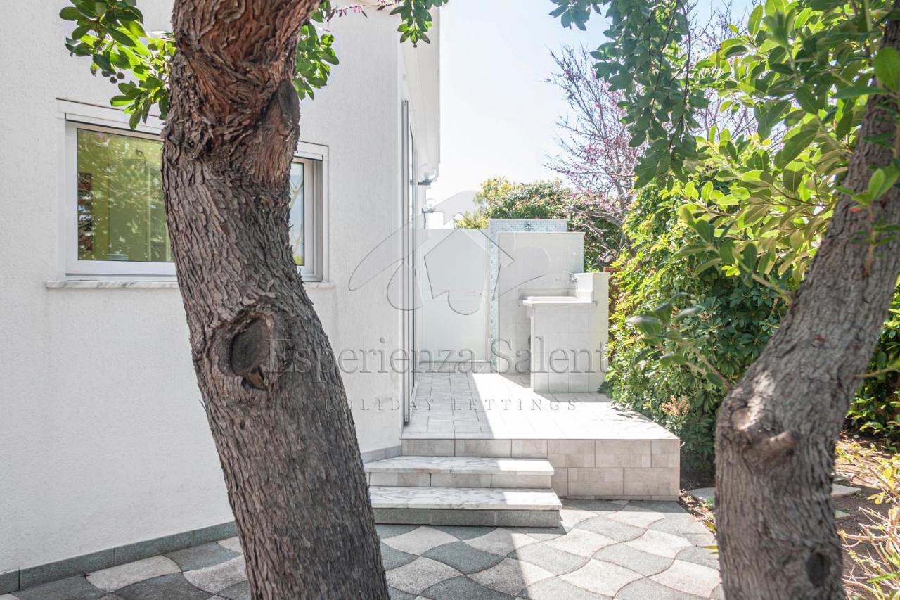 Villa Breezy Beach House à Marina di Mancaversa Extérieur photo